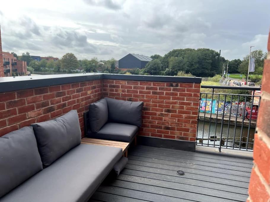 Waterside House Villa Leicester Exteriör bild